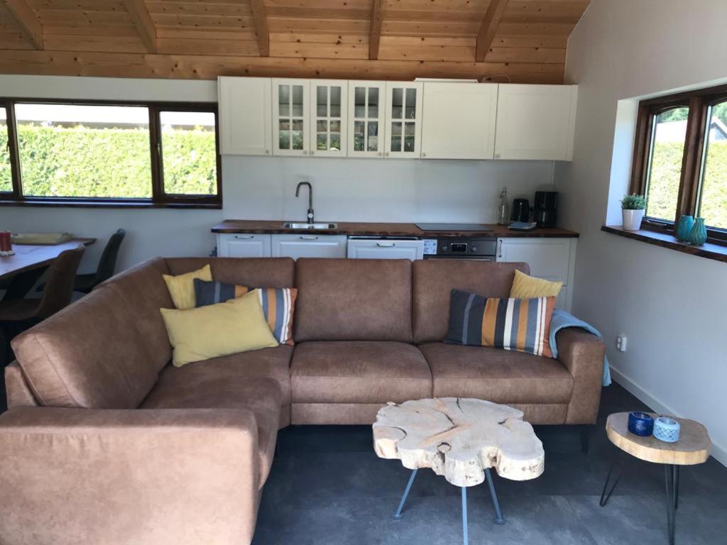 Heerlijk Huisje Vlakbij De Duinen Van Oostvoorne Ngoại thất bức ảnh